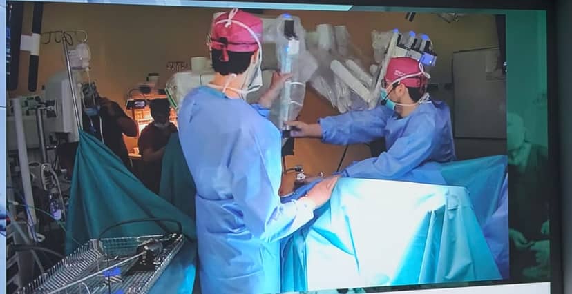 Chirurgia robotyczna. Szybko, bezpiecznie i bez powikłań. “W laparoskopii tej operacji bym nie wykonał”