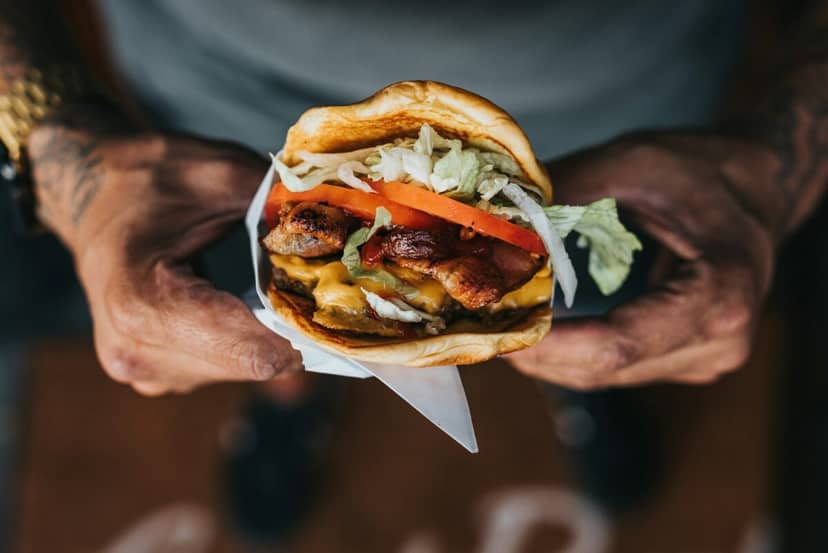 Fast foody uszkadzają mózg. Nowe badanie nie zostawia żadnych wątpliwości