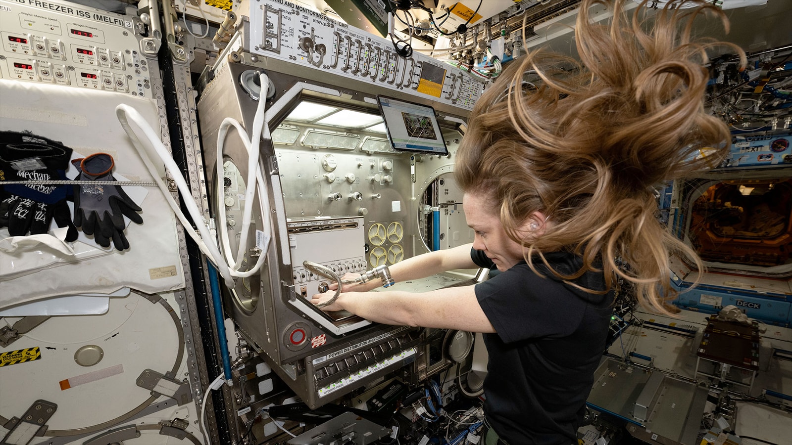 W kosmosie trudno zadbać o zdrowie, ale to też bardzo ważne /Fot. NASA
